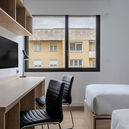 Micampus Pamplona Student Residence Eksteriør billede