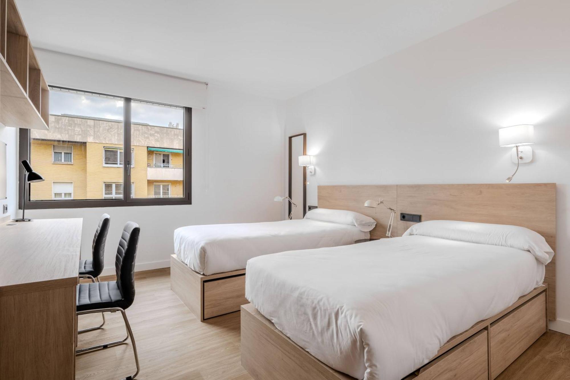 Micampus Pamplona Student Residence Eksteriør billede
