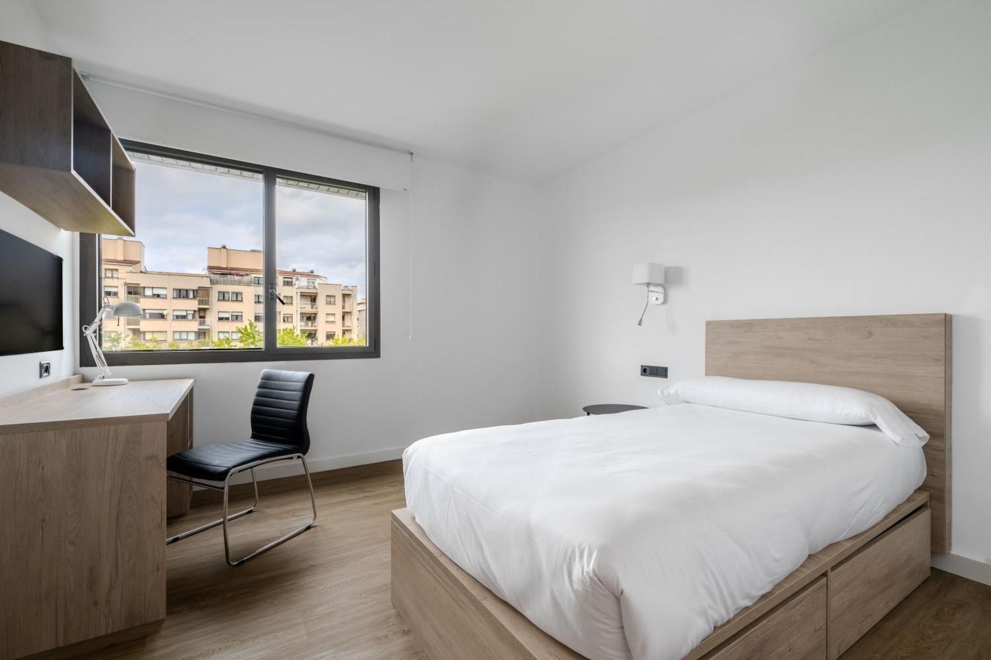 Micampus Pamplona Student Residence Eksteriør billede